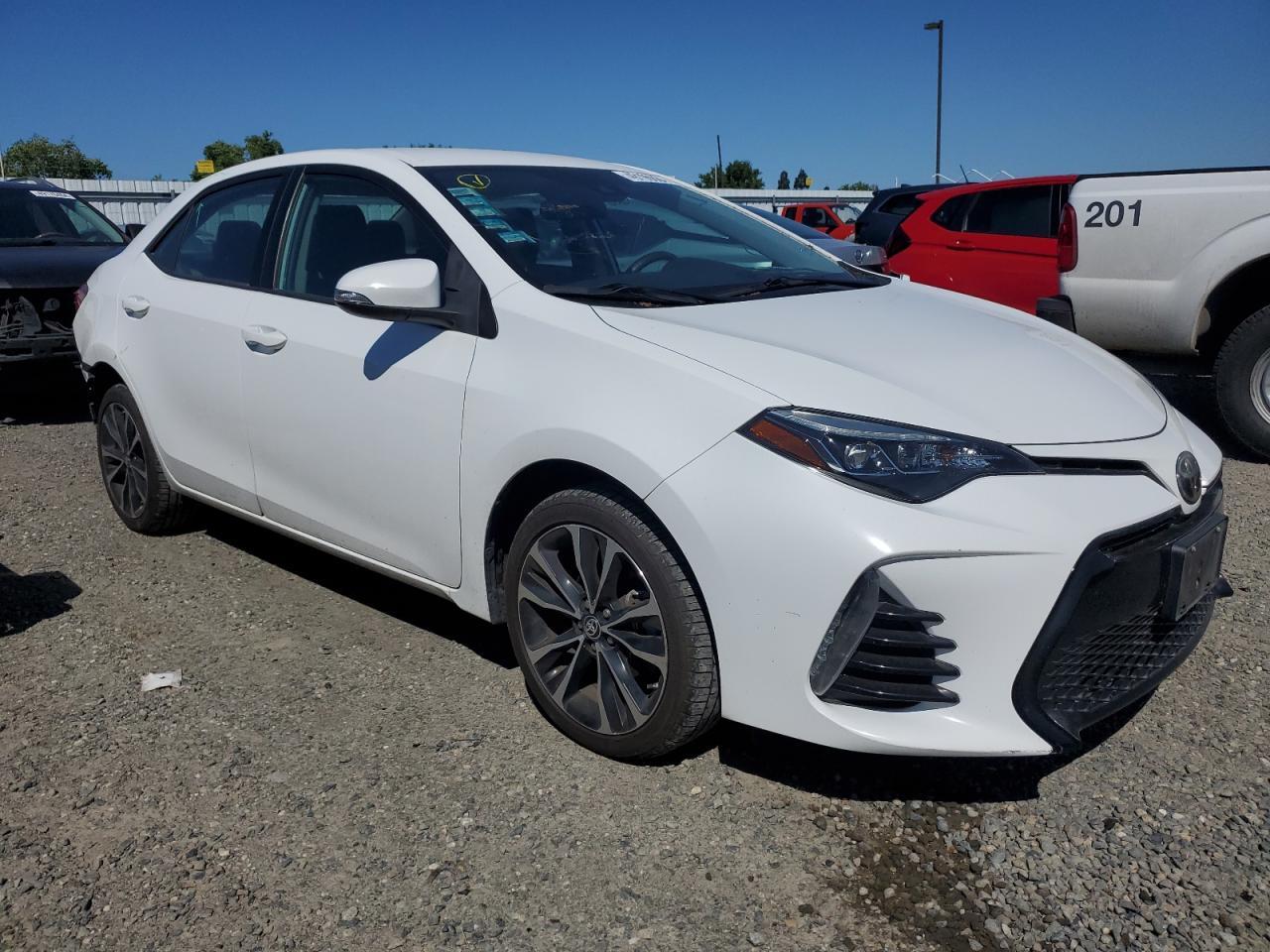 2018 TOYOTA COROLLA L - Image 4