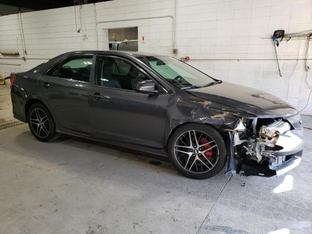 2013 Toyota Camry L - Фото 4