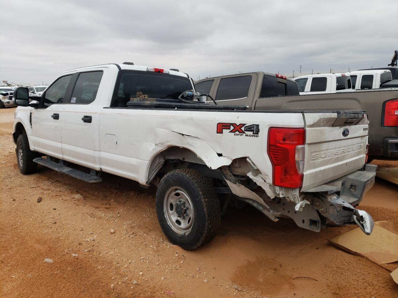 2022 FORD F250 SUPER - Фото 2