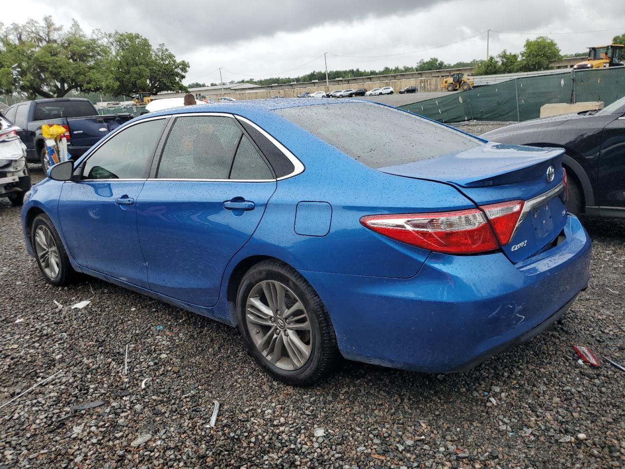 2017 TOYOTA CAMRY LE - Image 2