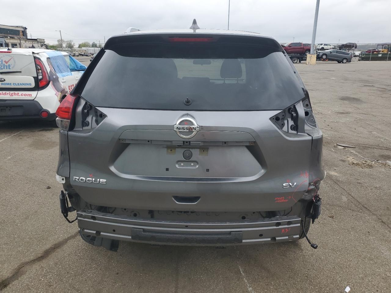 2017 NISSAN ROGUE S - Фото 6