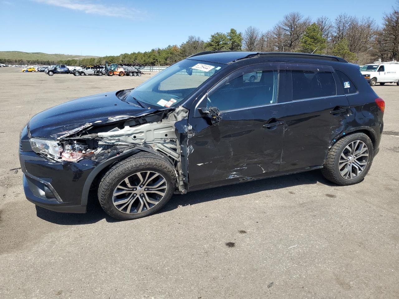 2016 MITSUBISHI OUTLANDER car image