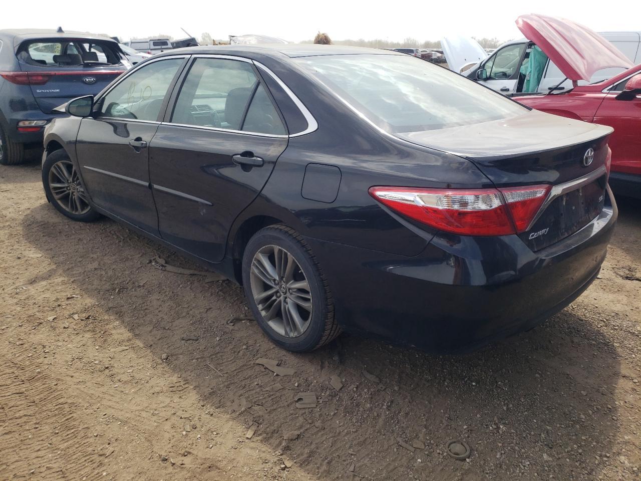 2015 TOYOTA CAMRY LE - Фото 2