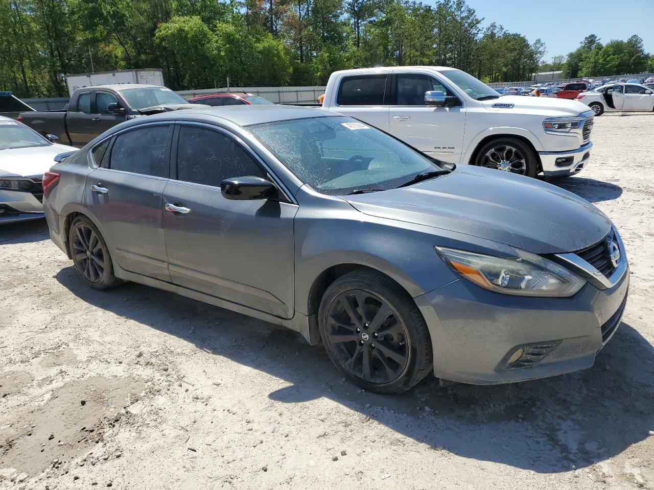 2017 NISSAN ALTIMA 2.5 - Фото 4