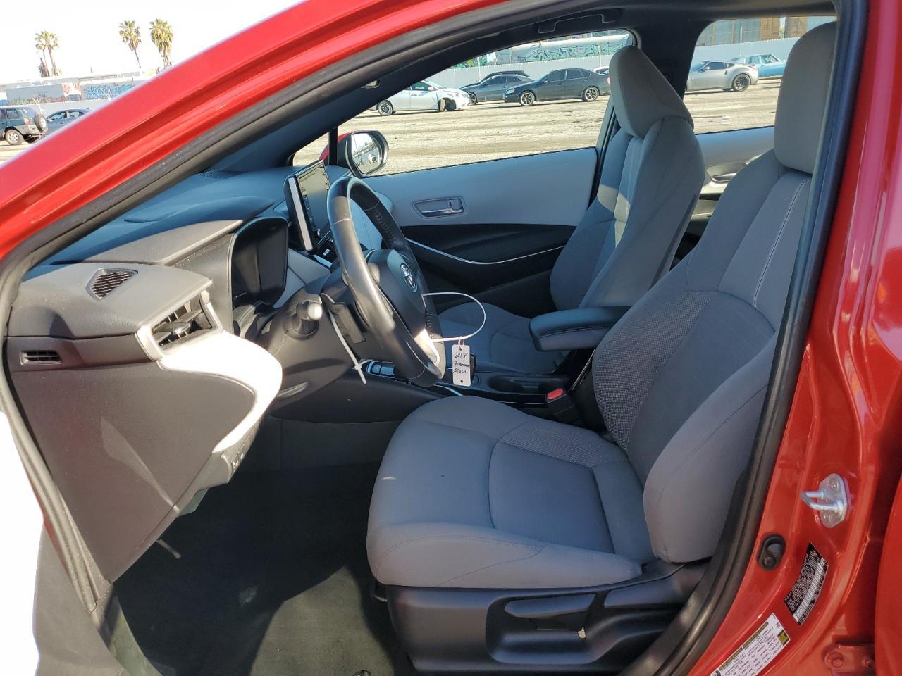 2020 TOYOTA COROLLA SE - Фото 7