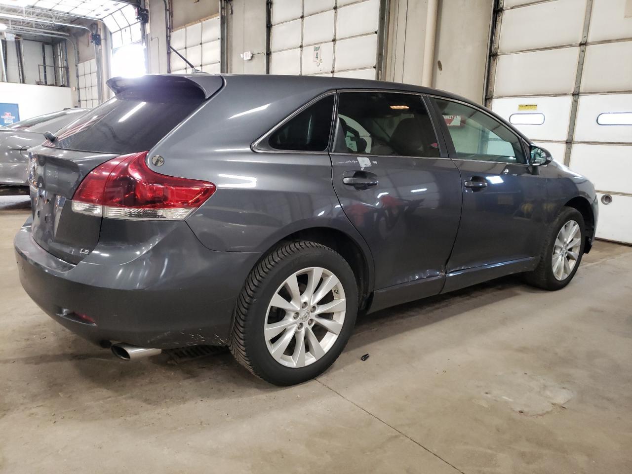 2013 TOYOTA VENZA LE - Image 3