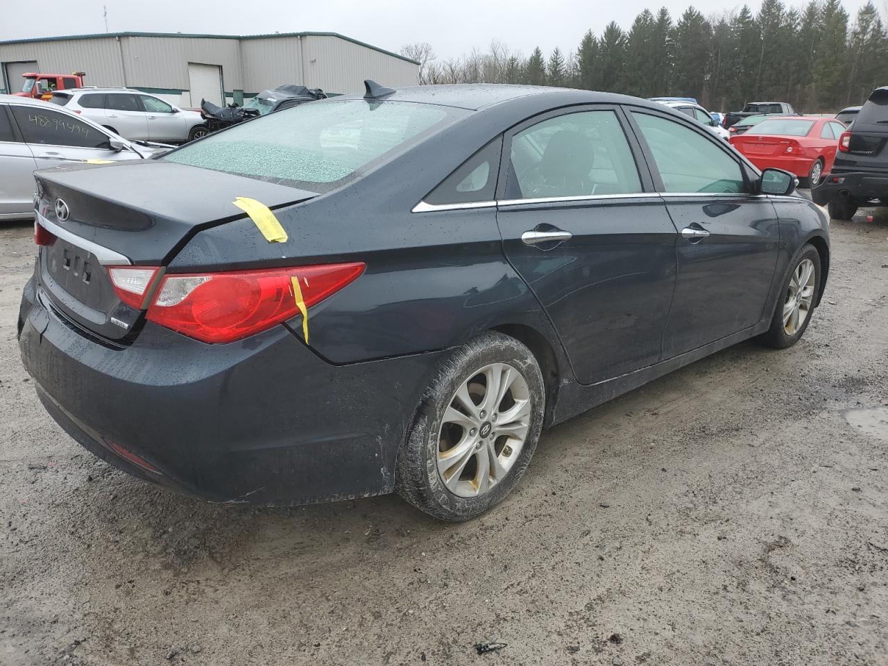 2011 HYUNDAI SONATA SE - Image 3