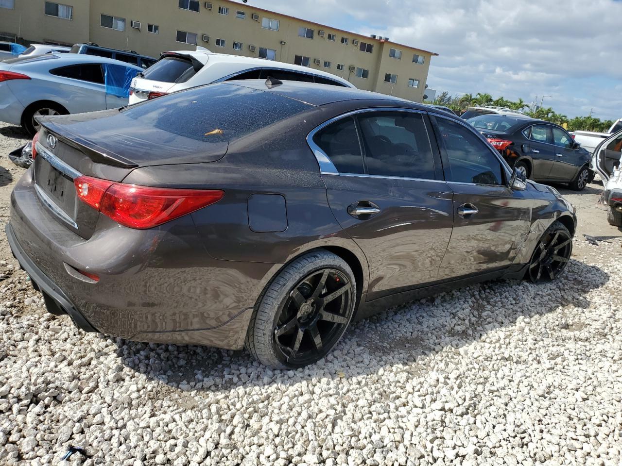 2016 INFINITI Q50 RED SP - Фото 3