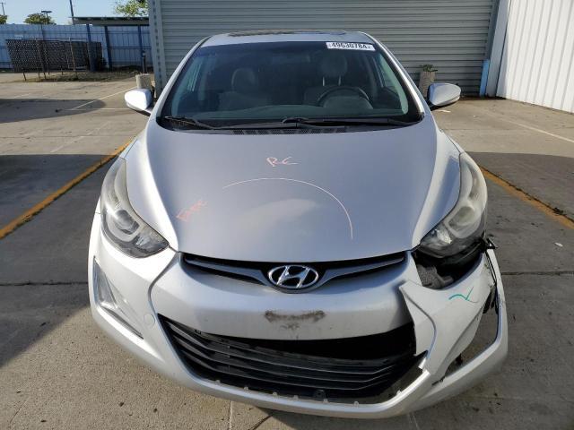 2015 Hyundai Elantra Se - Image 5