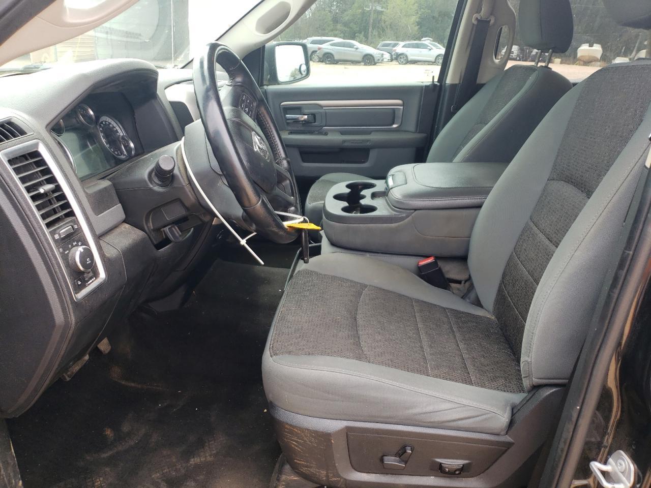 2017 RAM 1500 SLT - Image 7