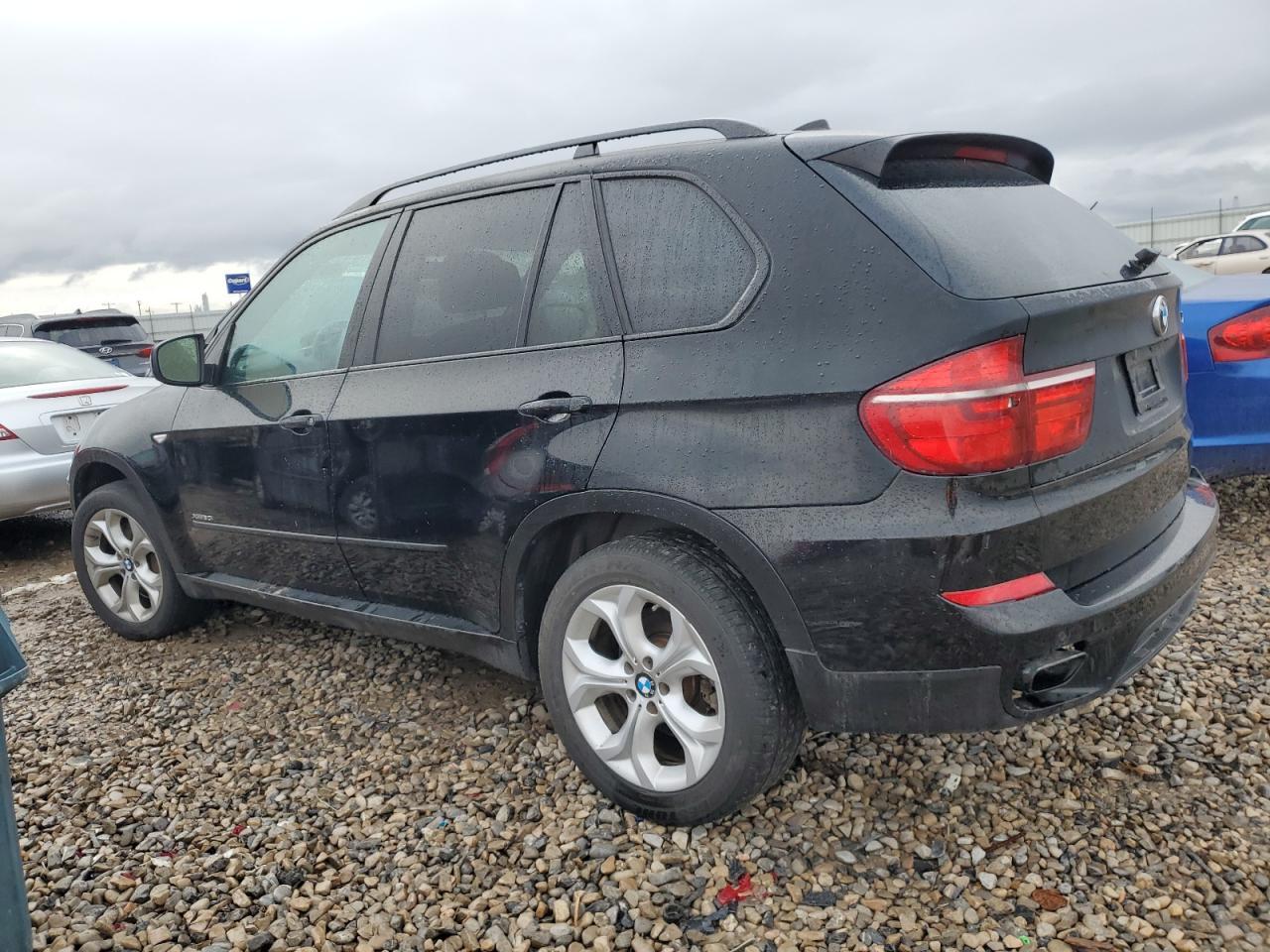 2011 BMW X5 XDRIVE5 - Image 2