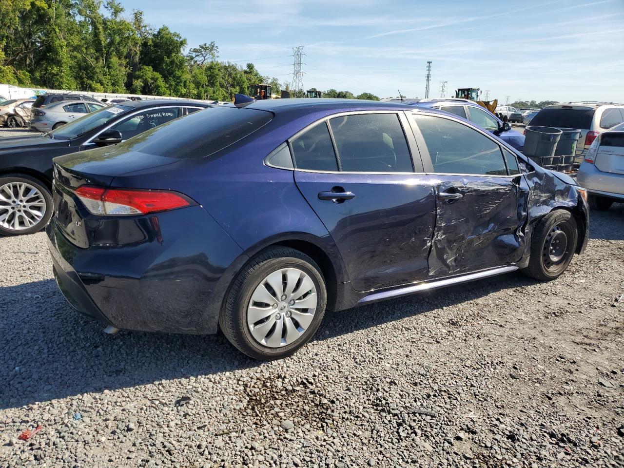 2021 TOYOTA COROLLA LE - Фото 3