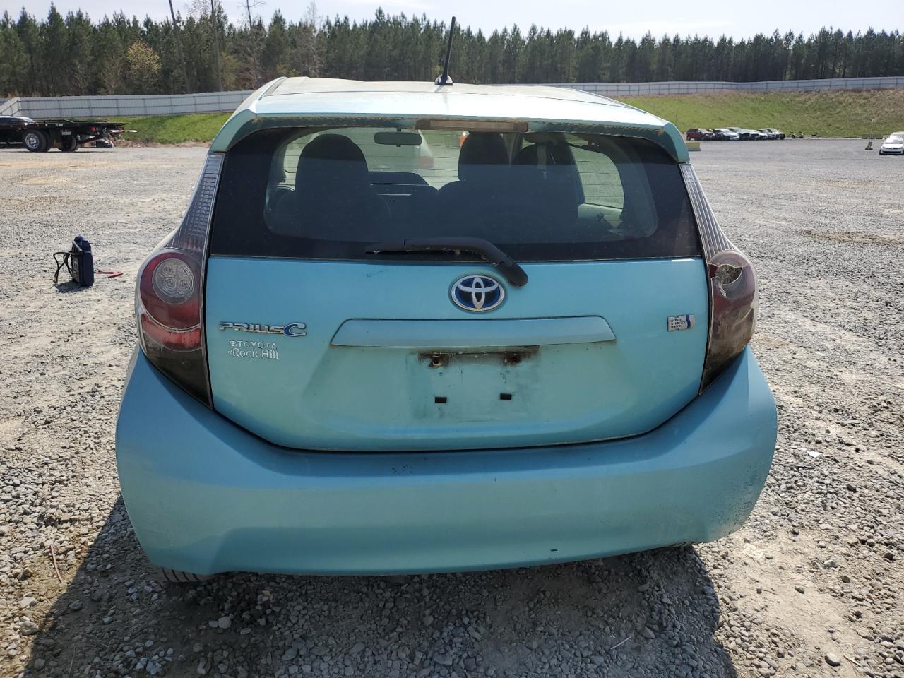 2013 TOYOTA PRIUS C - Image 6