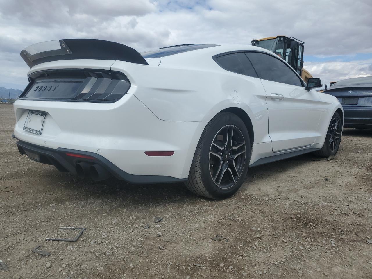 2018 FORD MUSTANG GT - Фото 3