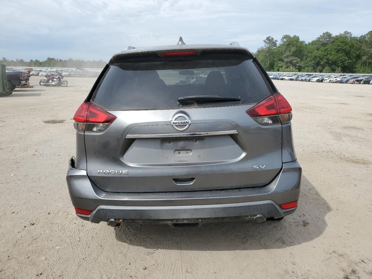 2017 NISSAN ROGUE S - Image 6