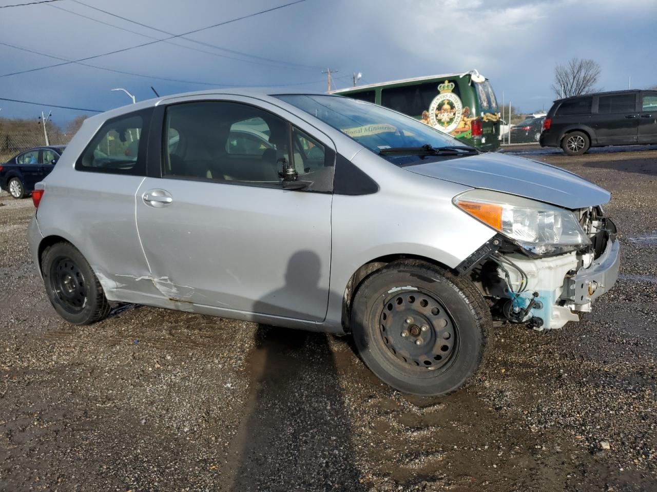 2014 TOYOTA YARIS - Фото 4