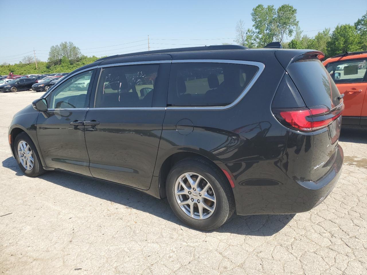 2022 CHRYSLER PACIFICA T - Image 2