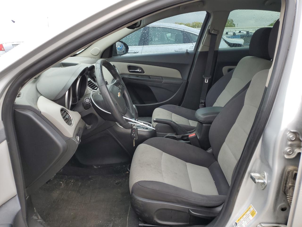 2014 CHEVROLET CRUZE LS - Фото 7