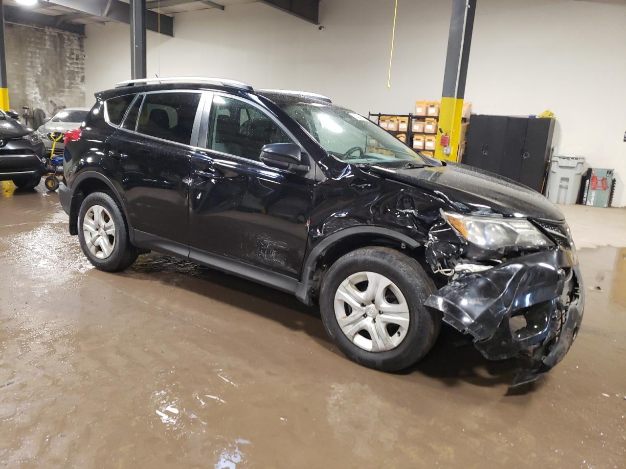 2014 TOYOTA RAV4 LE - Фото 4