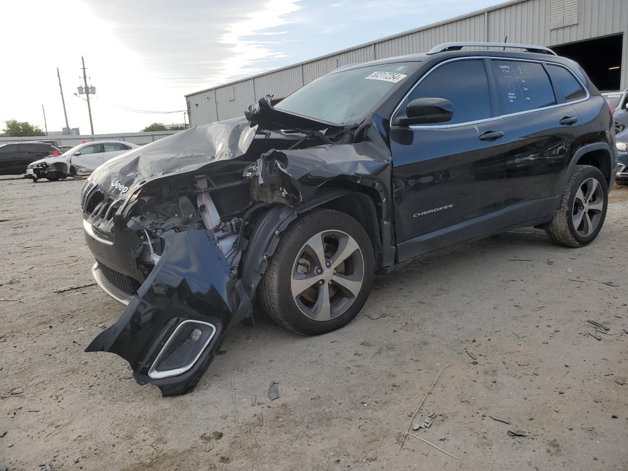 2019 JEEP CHEROKEE L