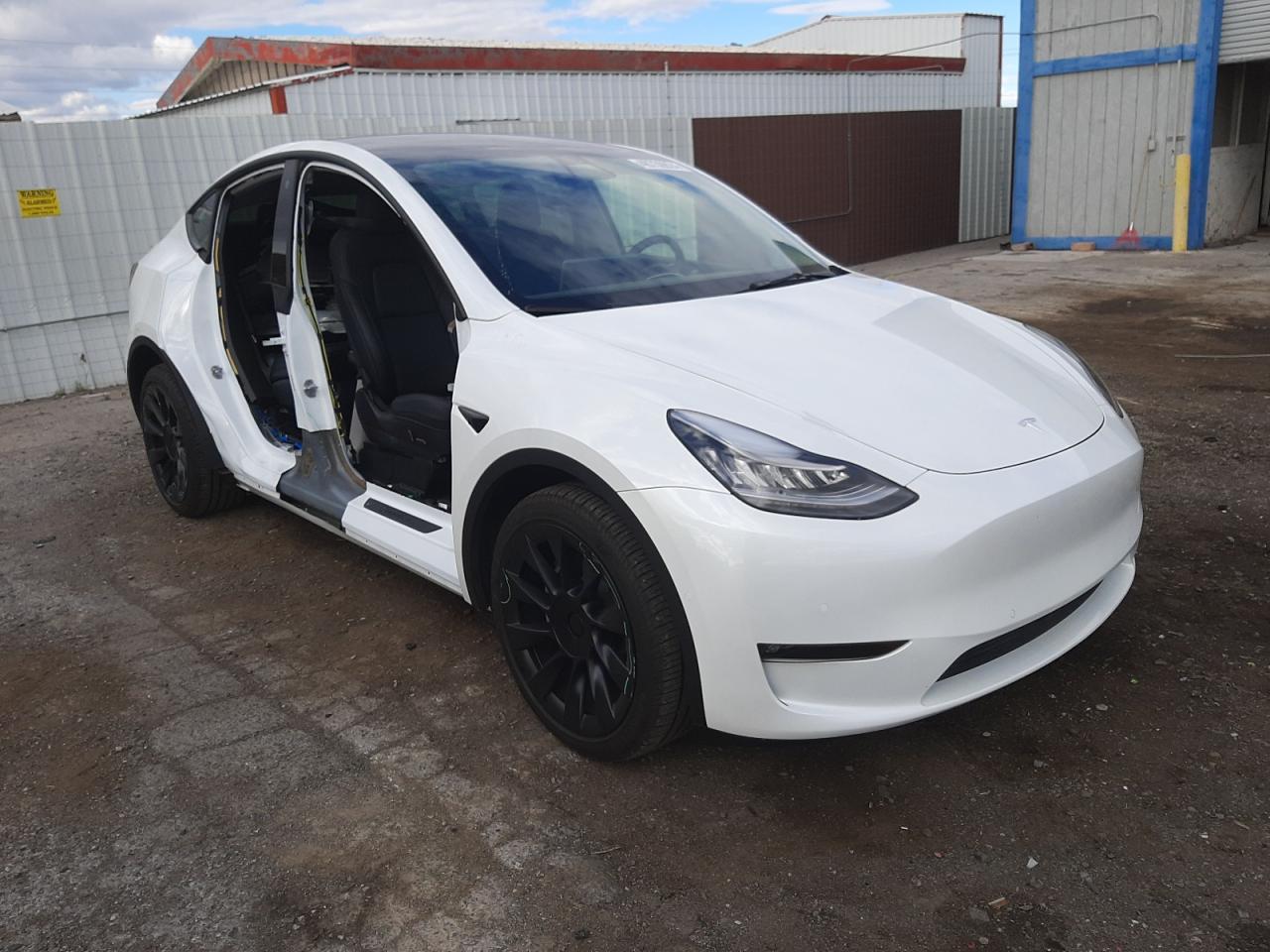 2022 TESLA MODEL Y - Фото 4