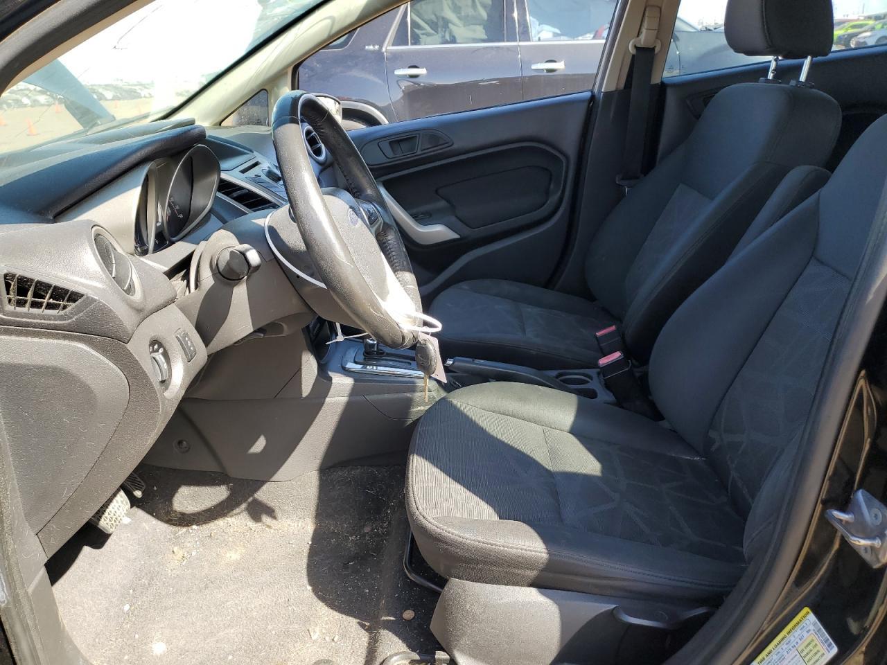 2013 FORD FIESTA SE - Image 7