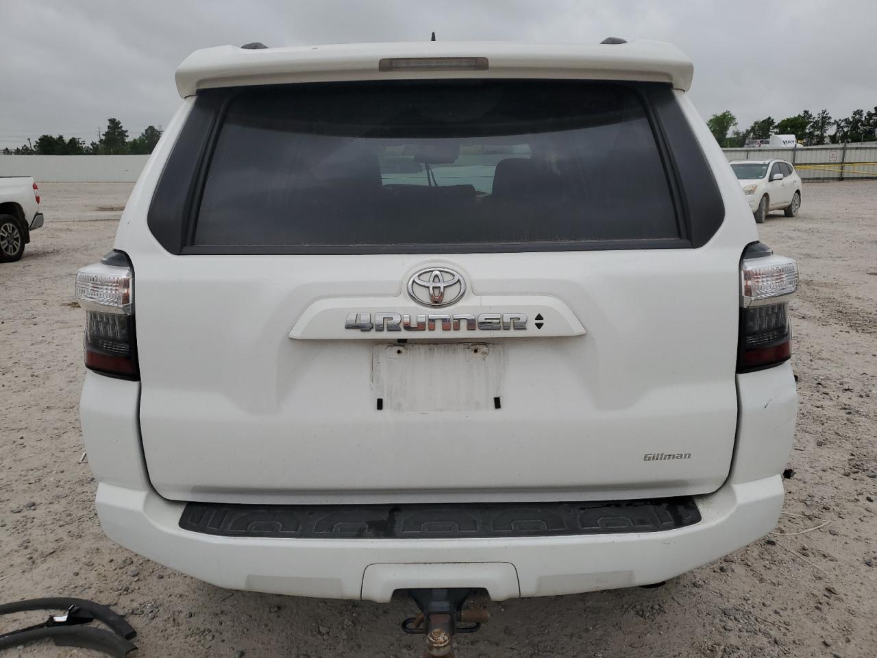 2020 TOYOTA 4RUNNER SR - Фото 6