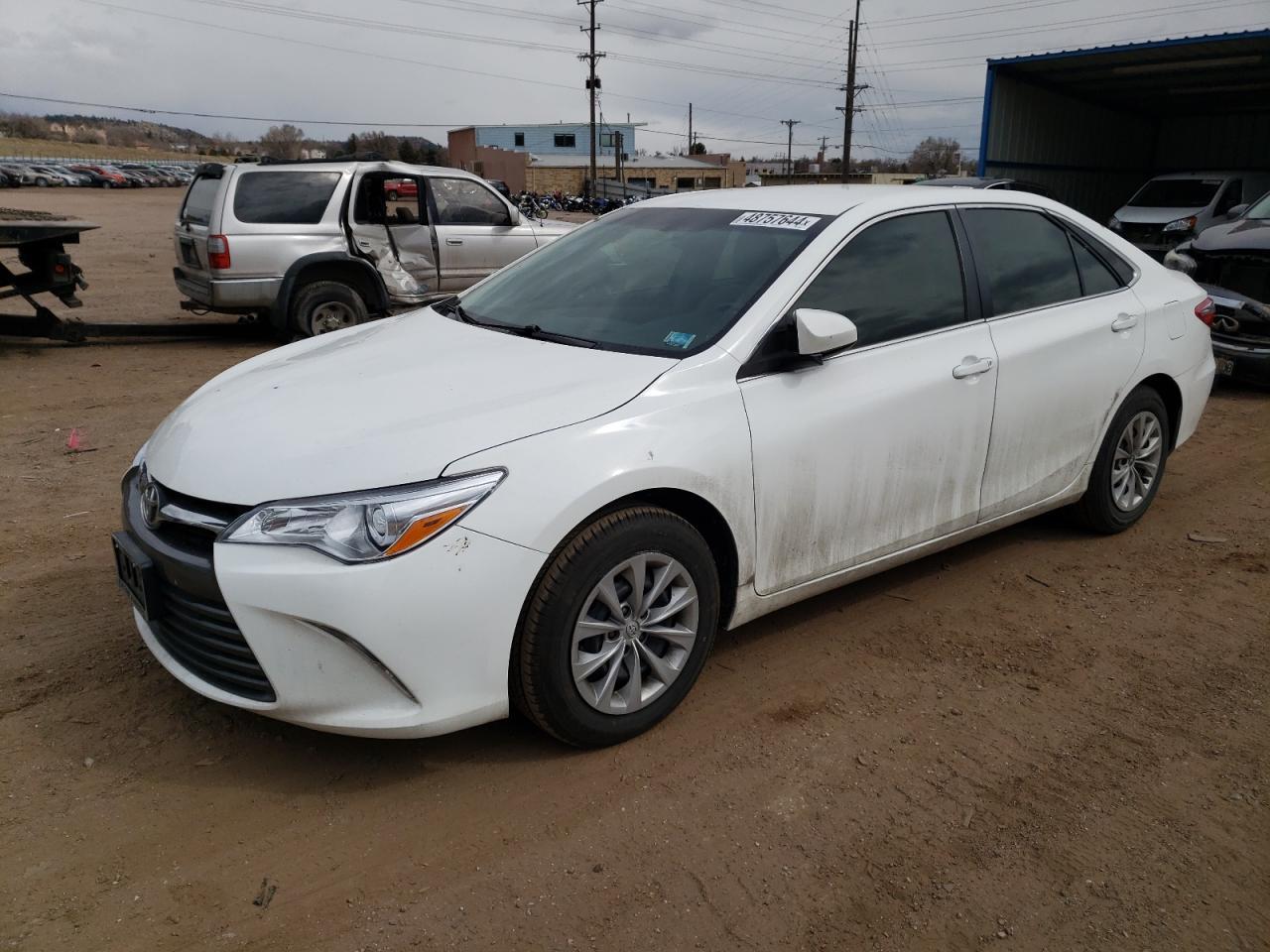 2016 TOYOTA CAMRY LE