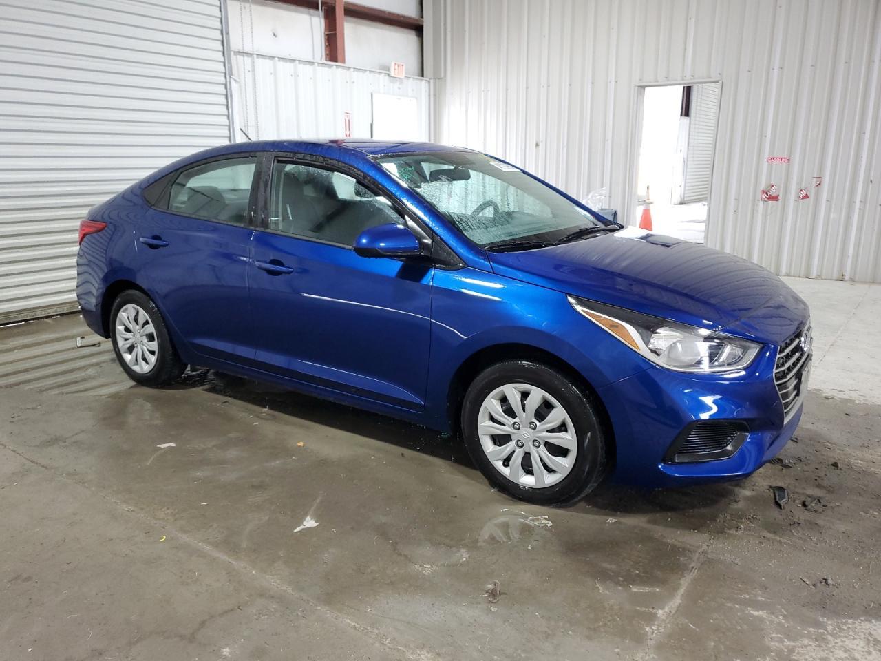 2021 HYUNDAI ACCENT SE - Фото 4