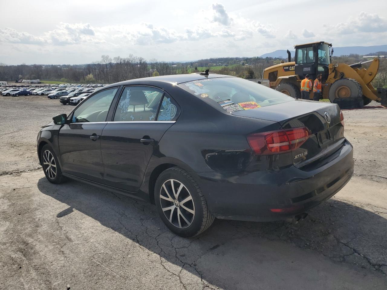 2017 VOLKSWAGEN JETTA SE - Image 2