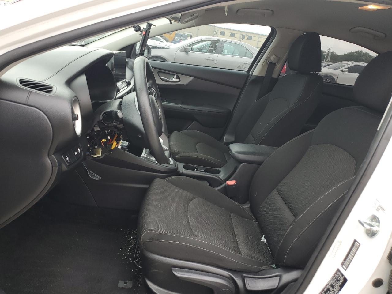 2021 KIA FORTE FE - Фото 7