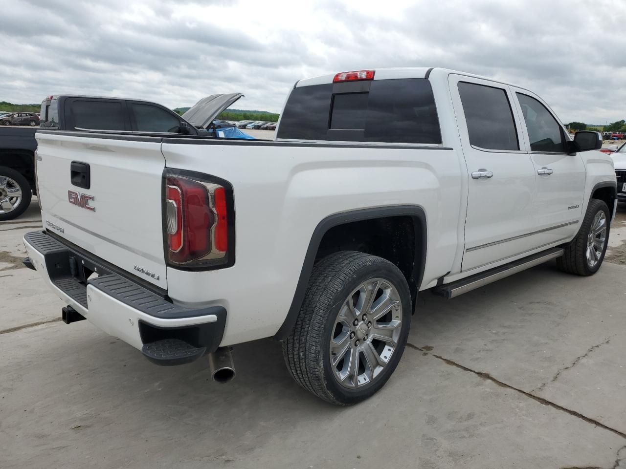 2018 GMC SIERRA K15 - Image 3