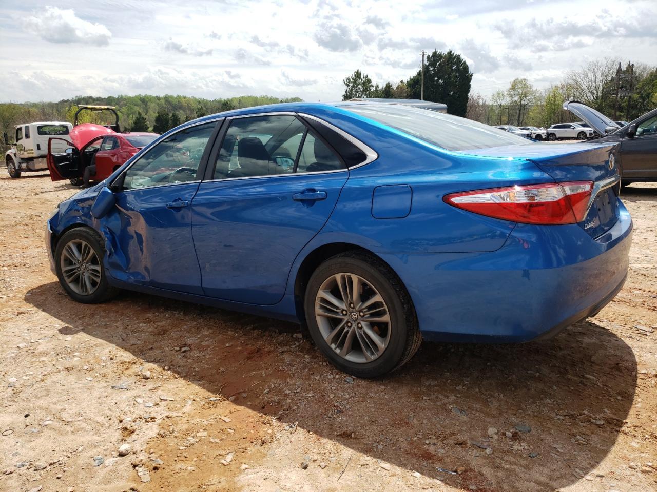 2017 TOYOTA CAMRY LE - Image 2