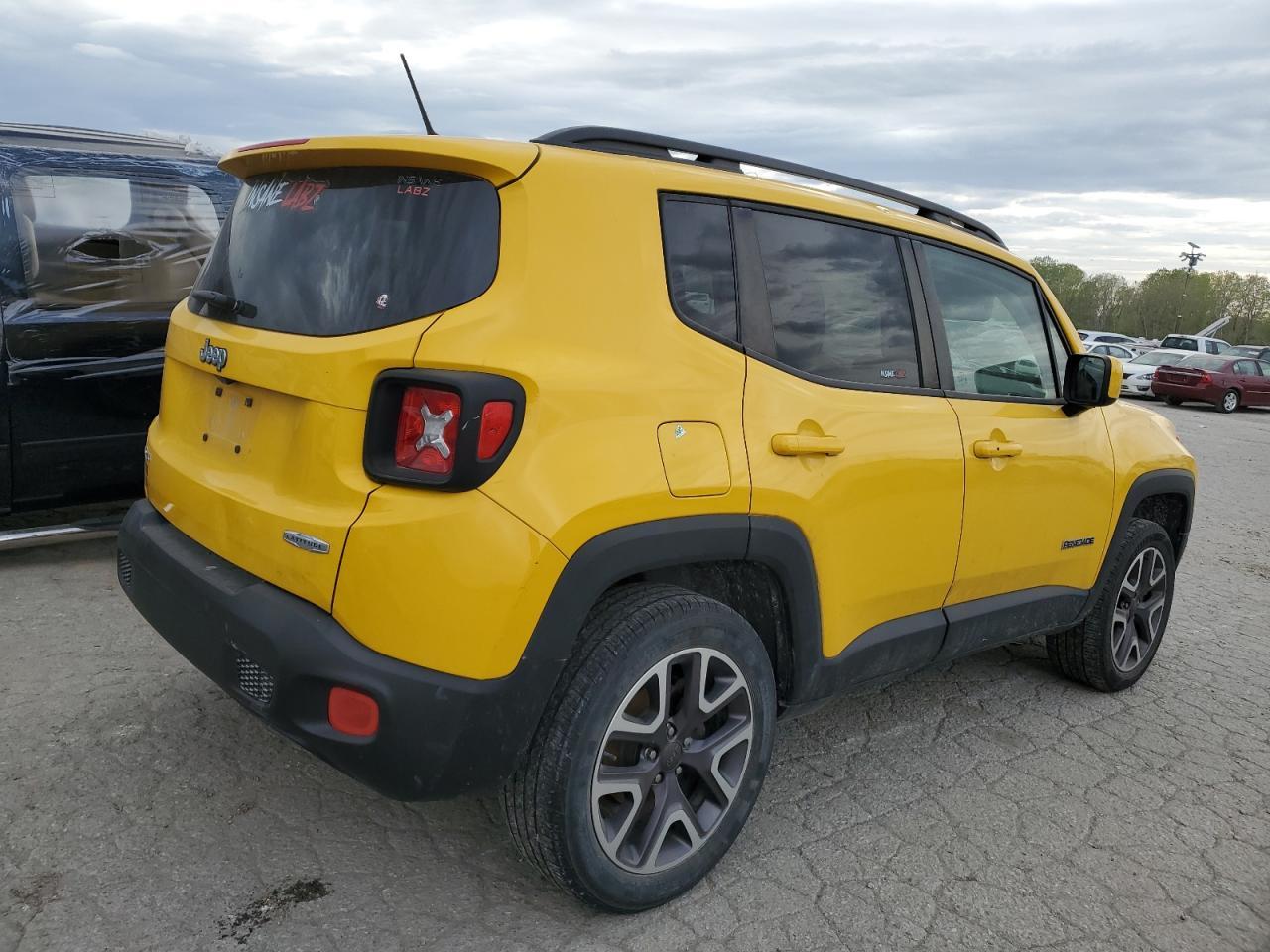 2016 JEEP RENEGADE L - Image 3