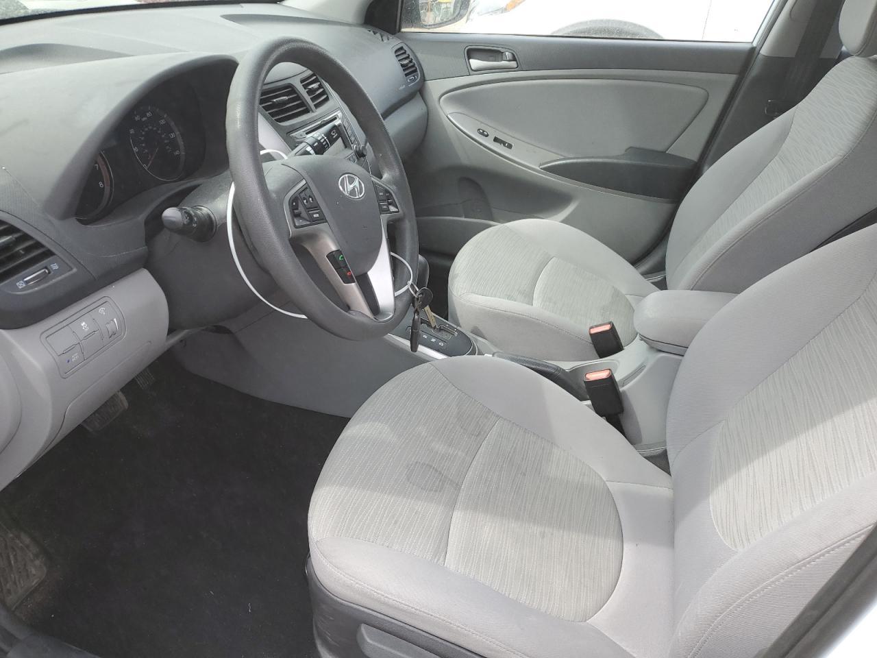 2017 HYUNDAI ACCENT SE - Image 7