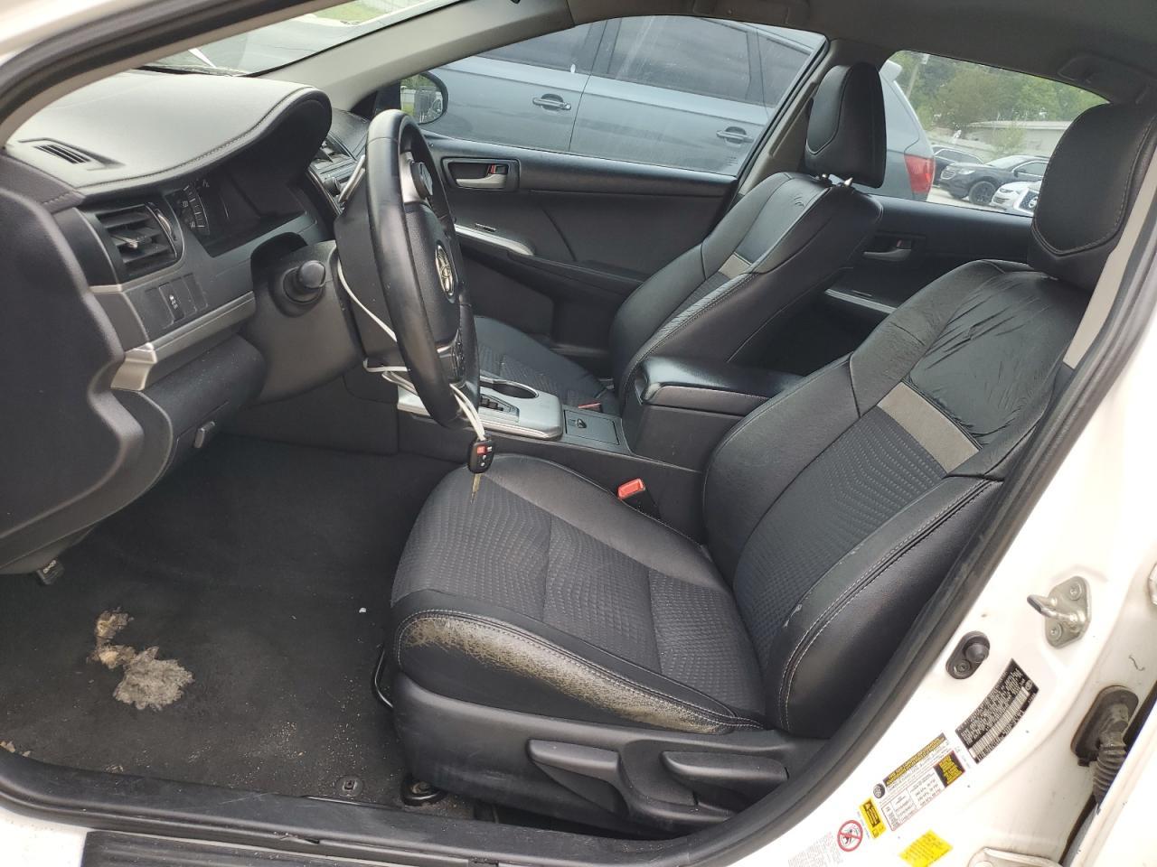 2014 TOYOTA CAMRY L - Image 7