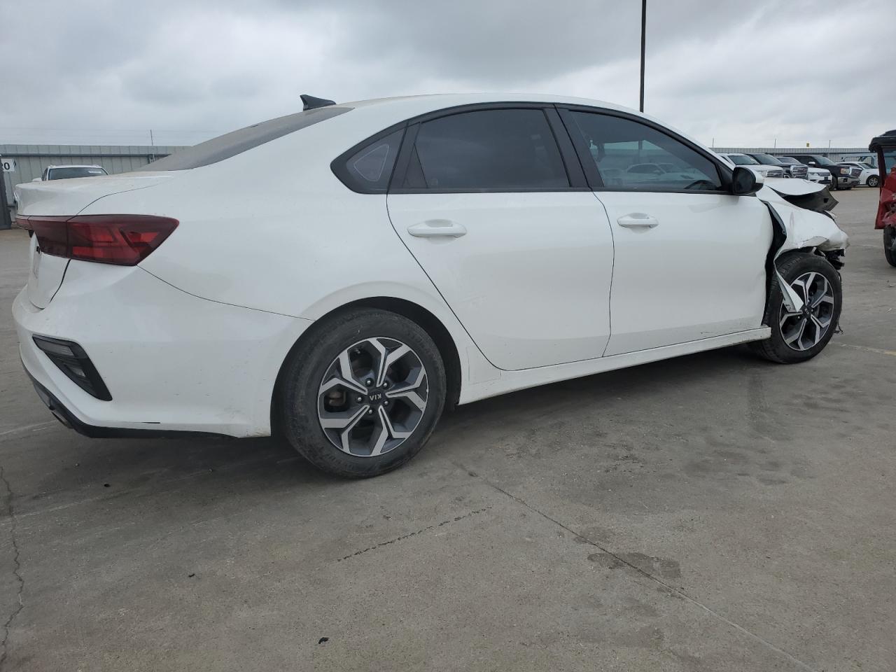 2021 KIA FORTE FE - Фото 3