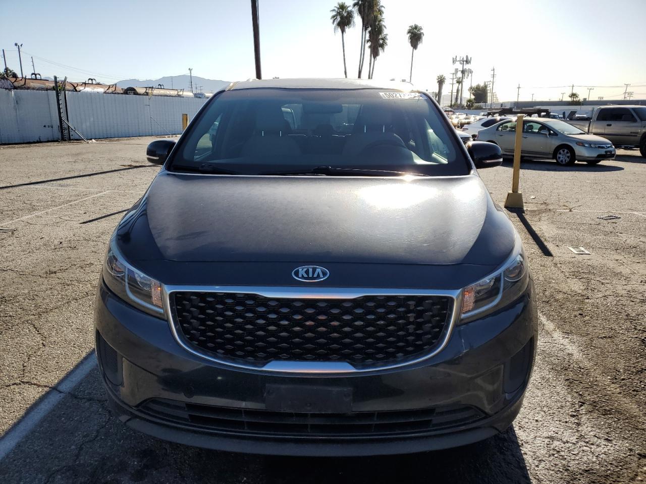 2016 KIA SEDONA LX - Фото 5