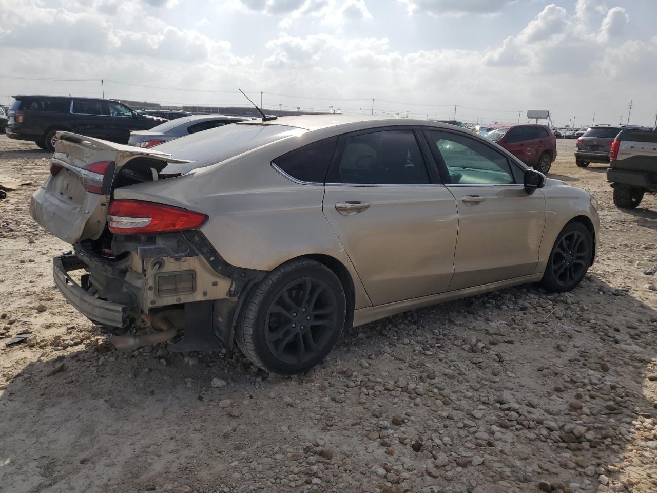 2017 FORD FUSION SE - Фото 3