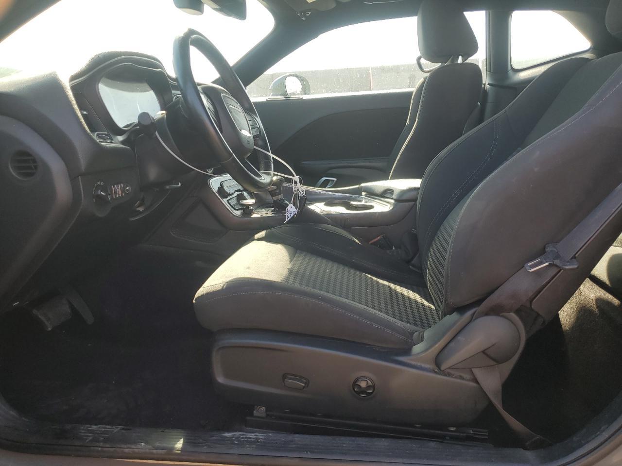 2017 DODGE CHALLENGER - Image 7