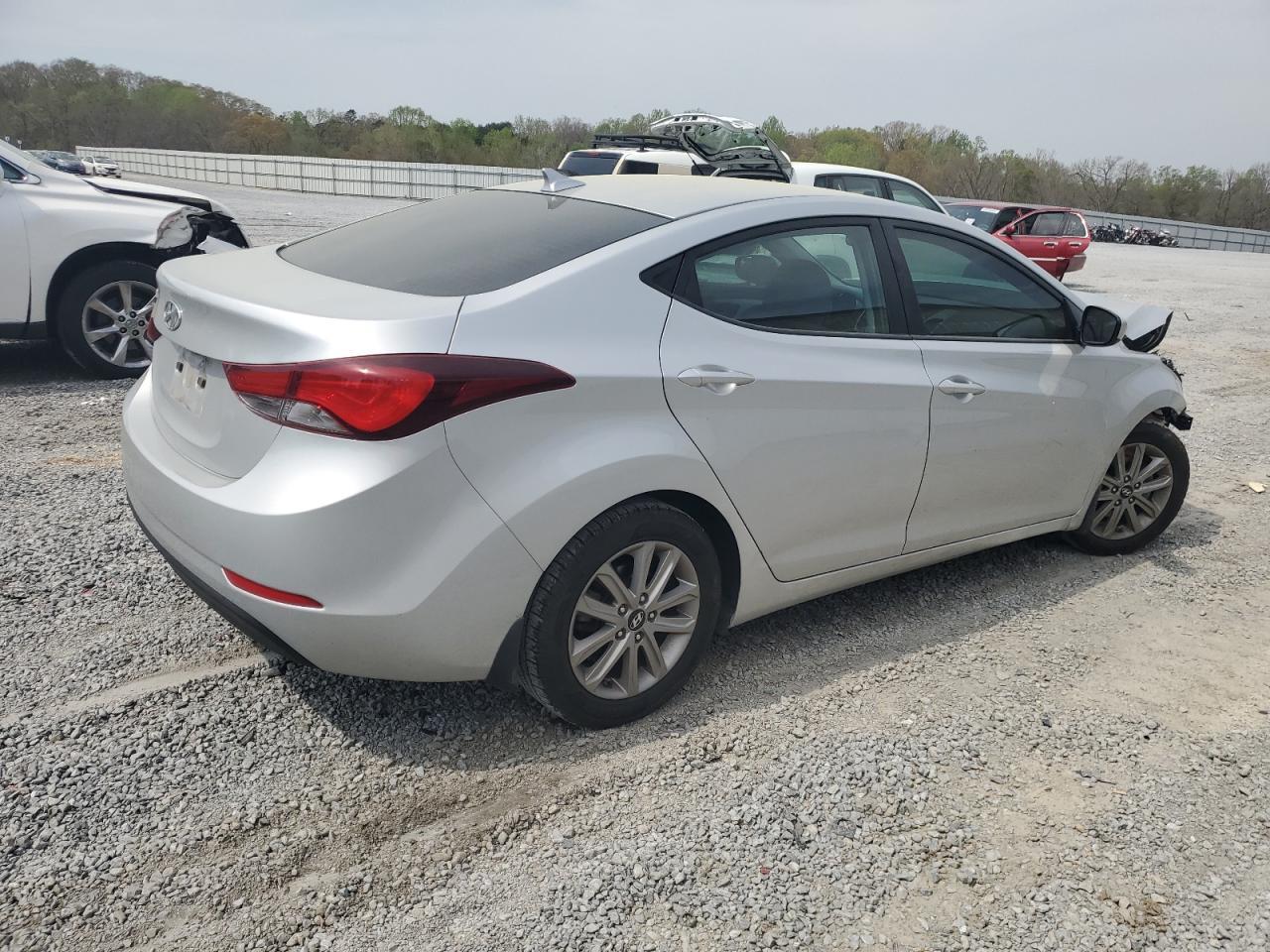 2015 HYUNDAI ELANTRA SE - Фото 3