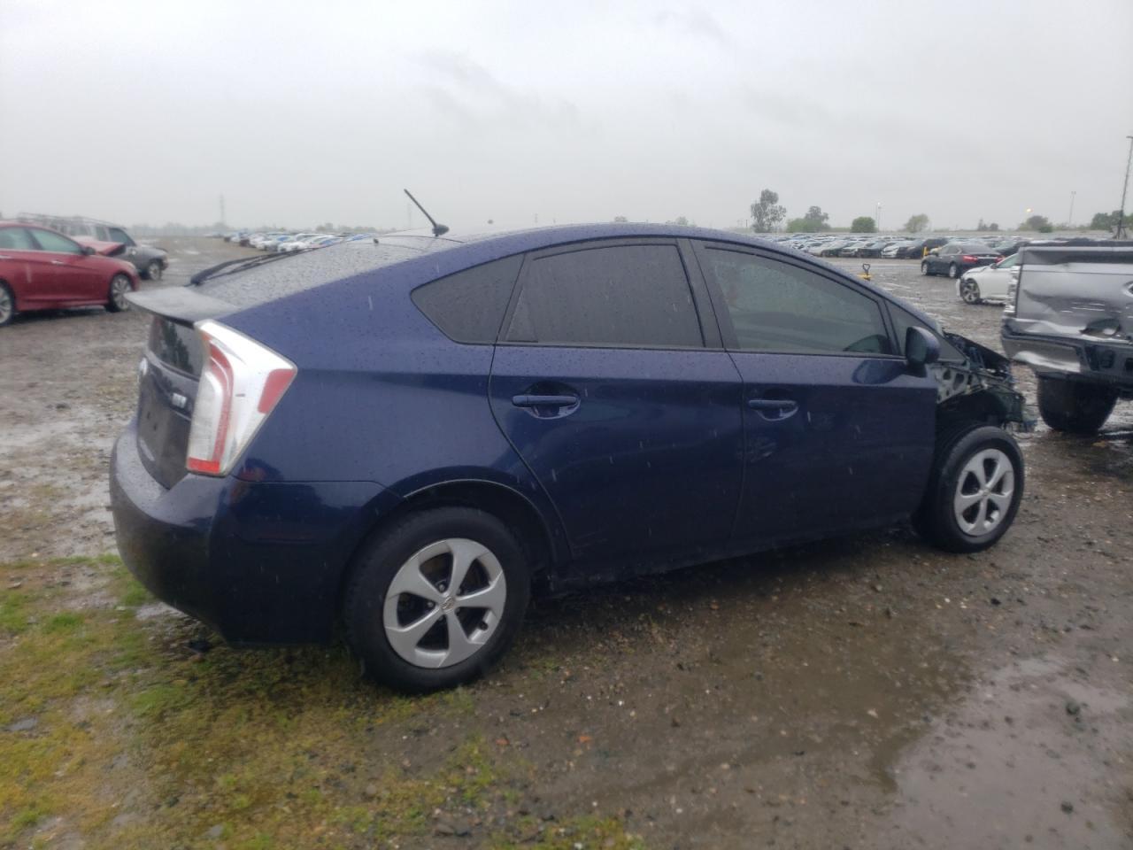 2013 TOYOTA PRIUS - Image 3
