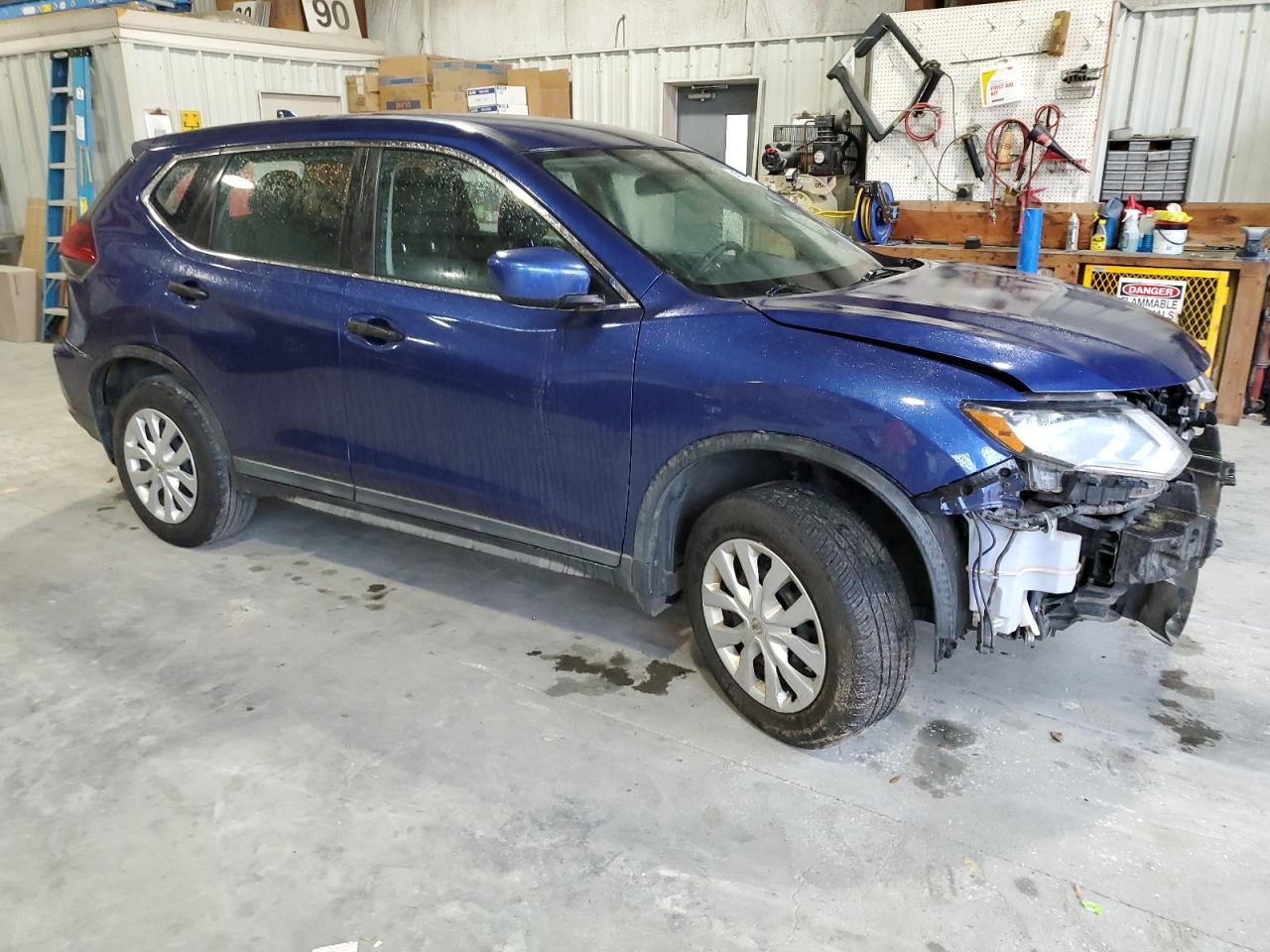 2018 NISSAN ROGUE S - Image 4