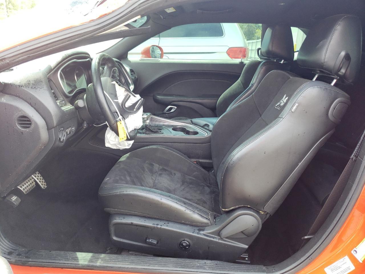 2017 DODGE CHALLENGER - Image 7