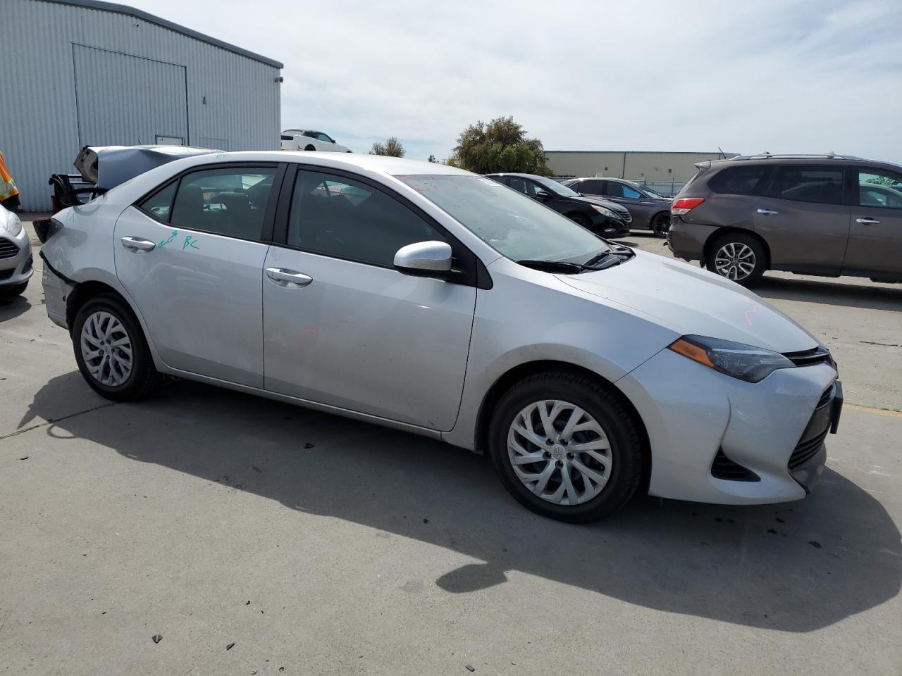 2018 TOYOTA COROLLA L - Image 4