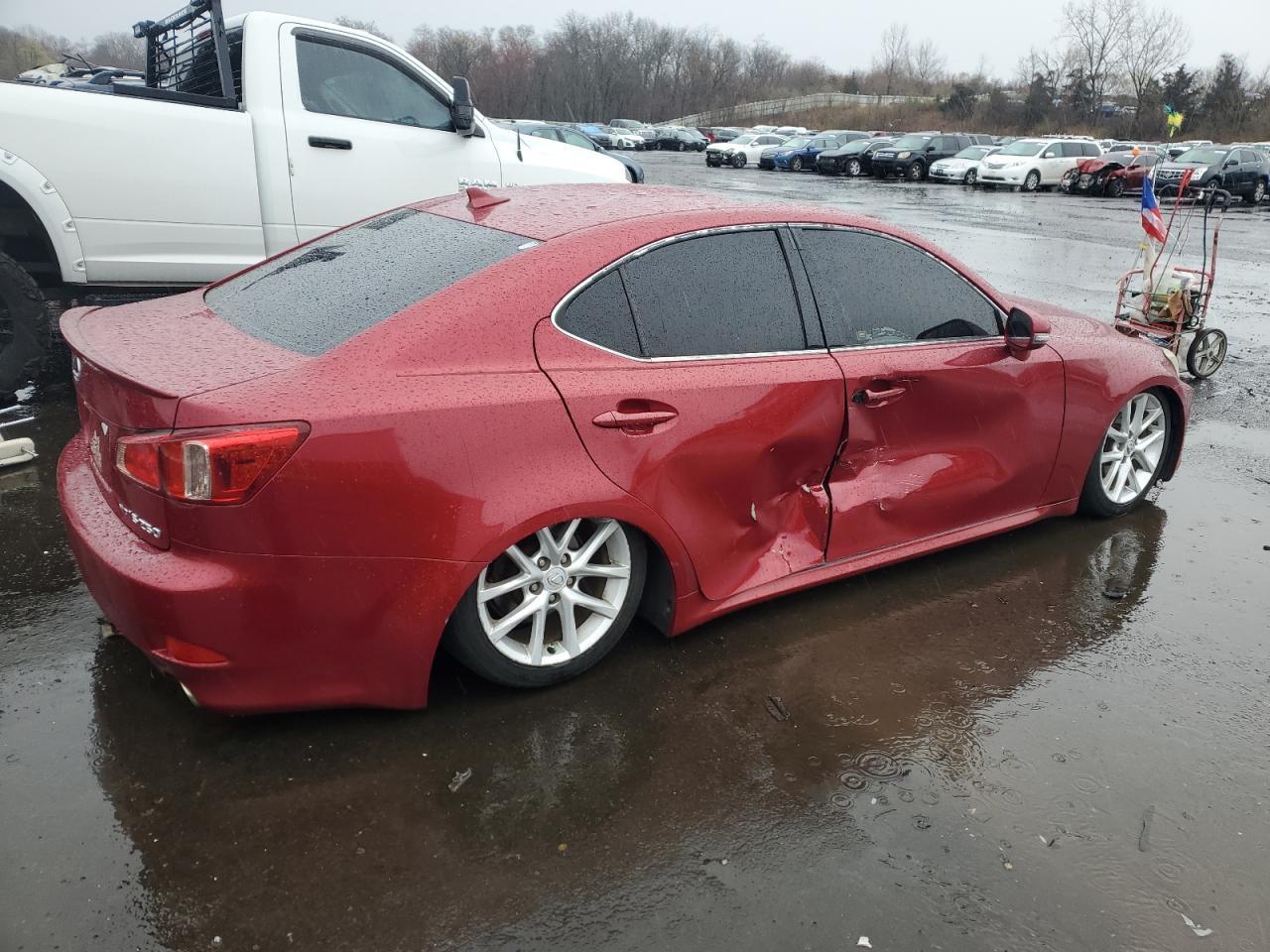2011 LEXUS IS 250 - Фото 3