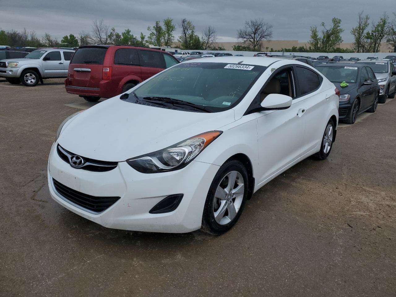 2013 HYUNDAI ELANTRA GL car image