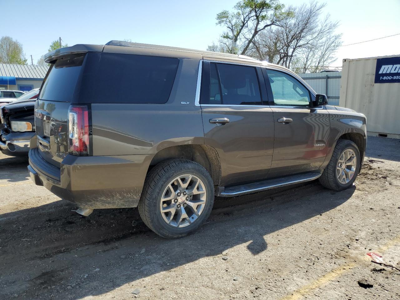 2016 GMC YUKON SLT - Image 3