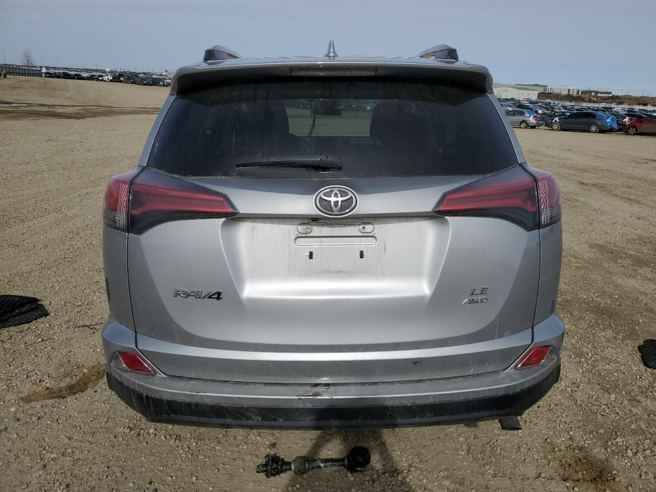 2018 TOYOTA RAV4 LE - Image 6