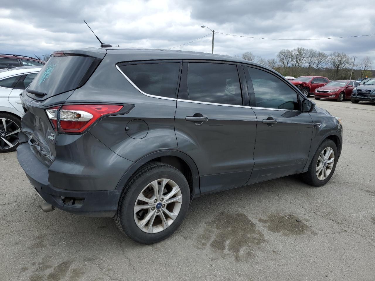 2017 FORD ESCAPE SE - Фото 3